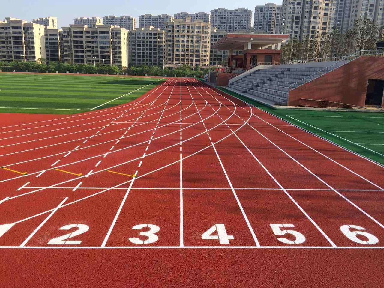 新國標校園塑膠操場材料